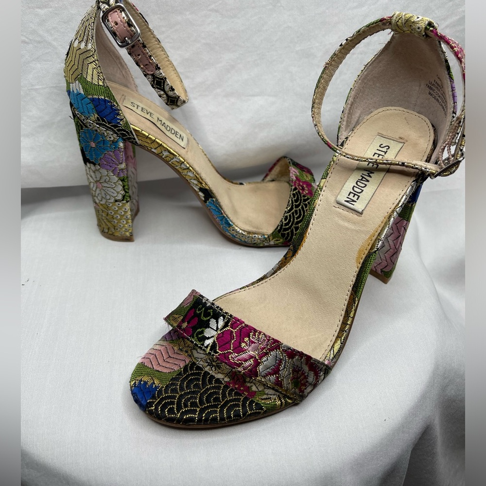 Chinese print heels